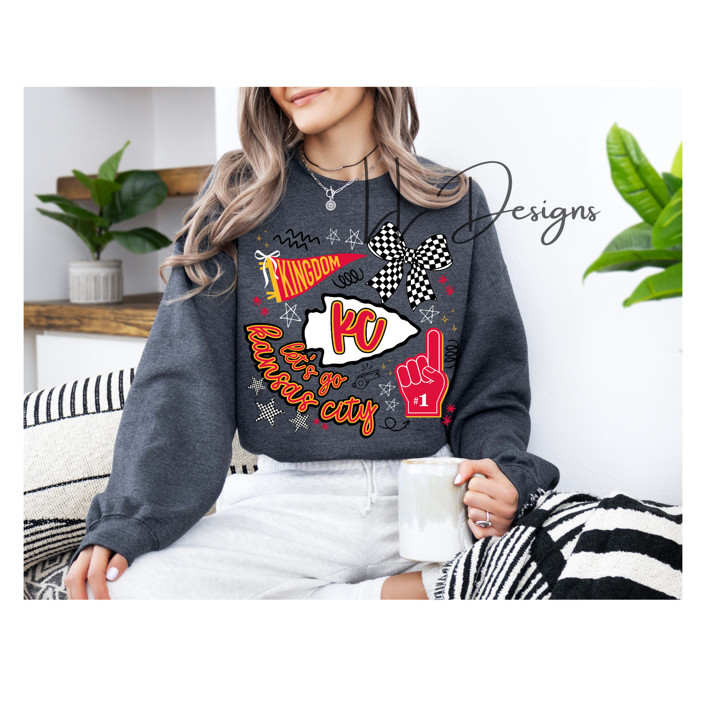 KC Football Spirit Tee & Crewneck πβ€οΈπ€