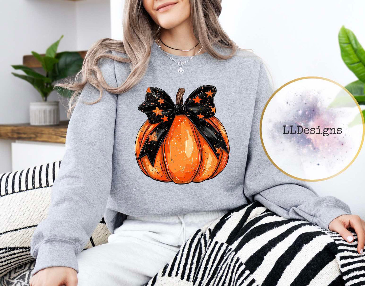 Bow Pumpkin Crewneck